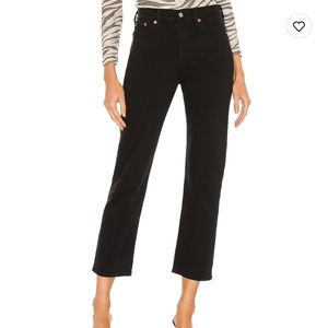 Levi’s wedgie straight ankle jeans
